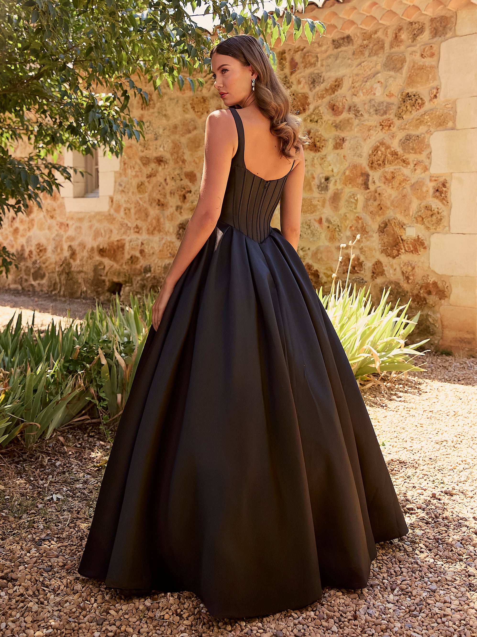 HARLOW - BLACK