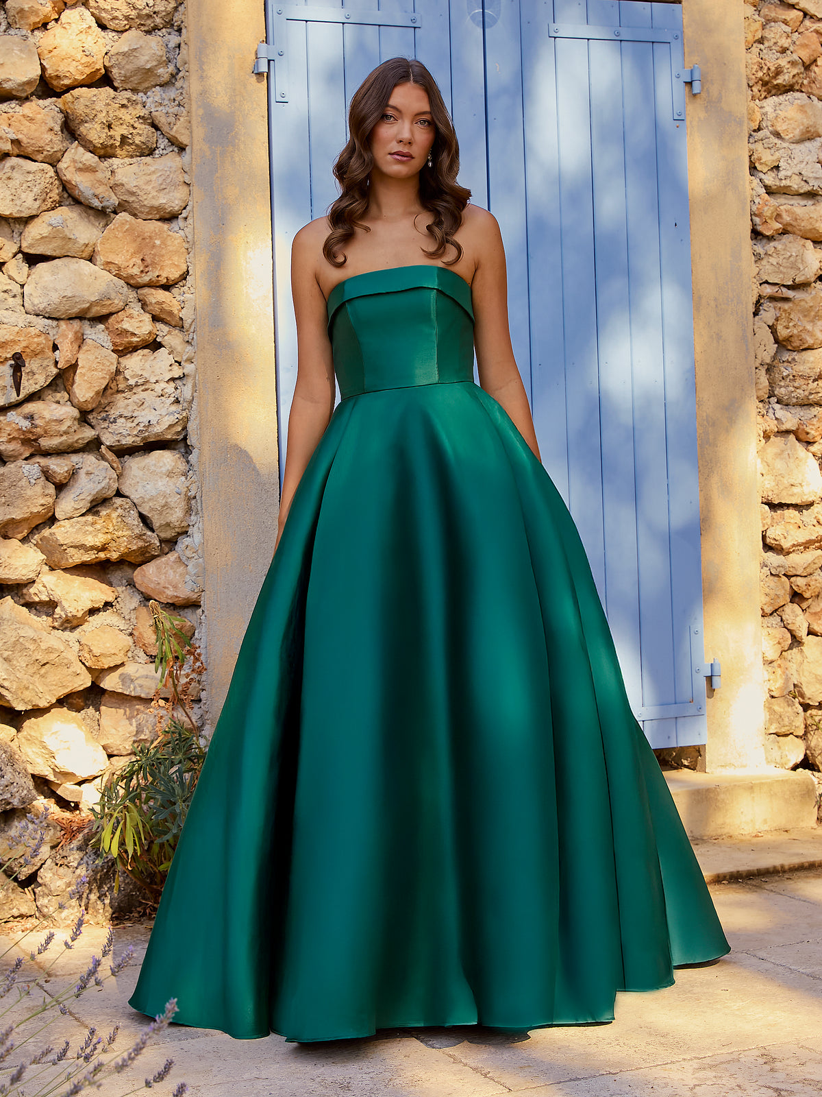MICHAELA - EMERALD