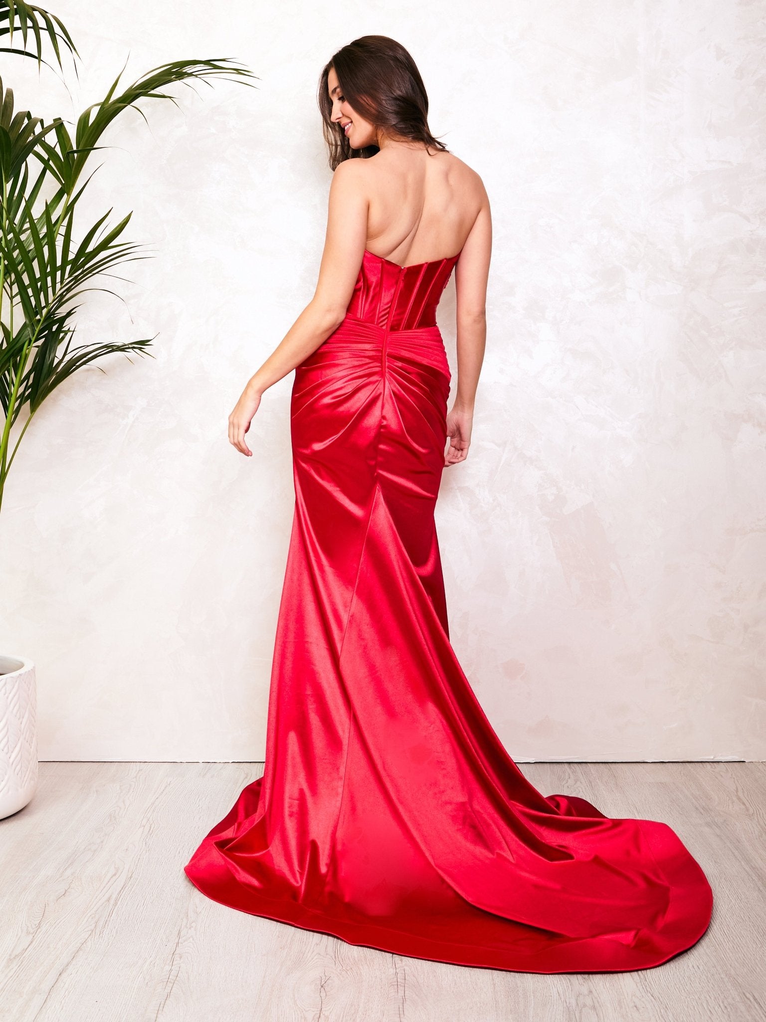 Tallulah - Red