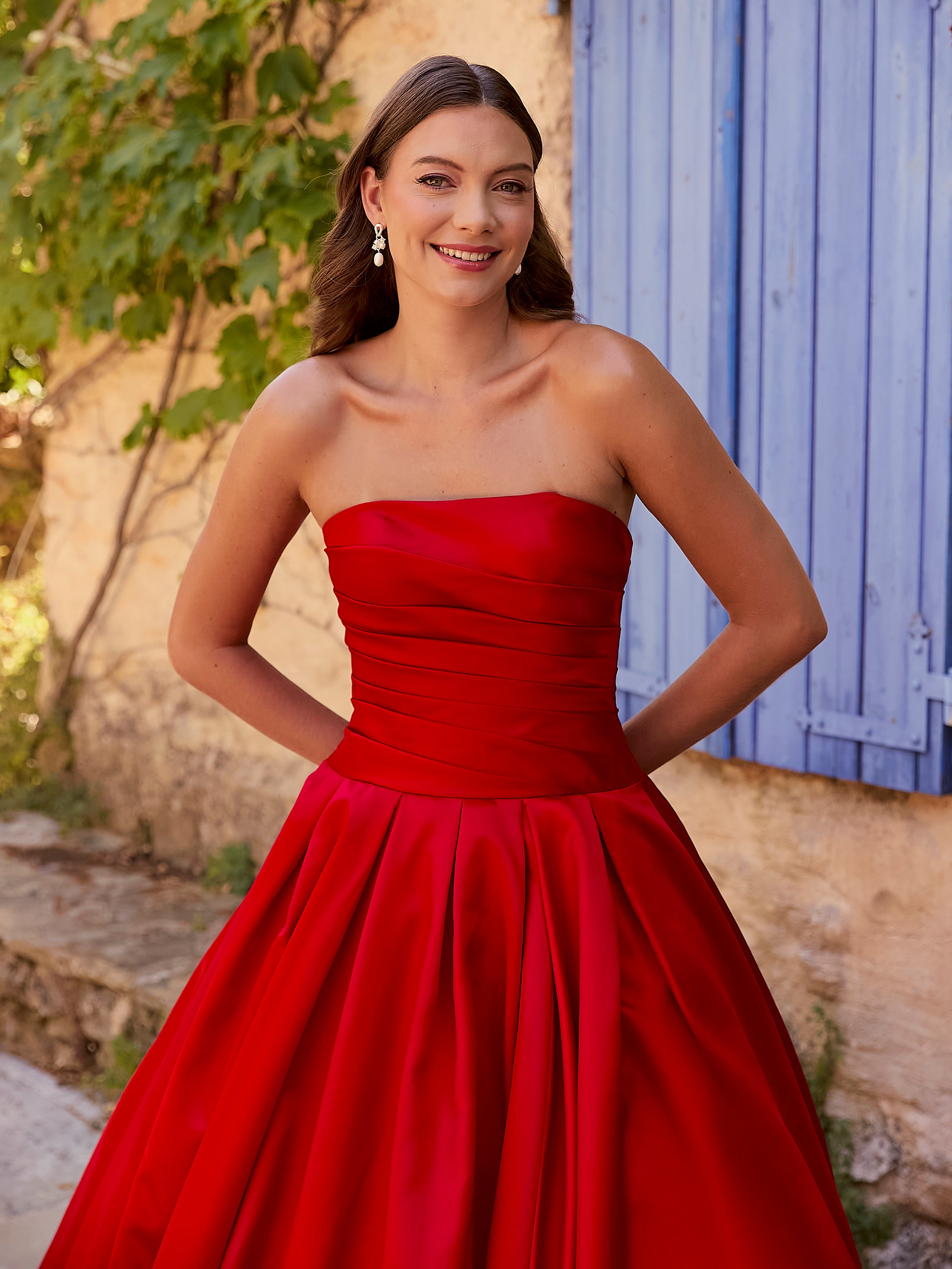 ESTHER - RUBY