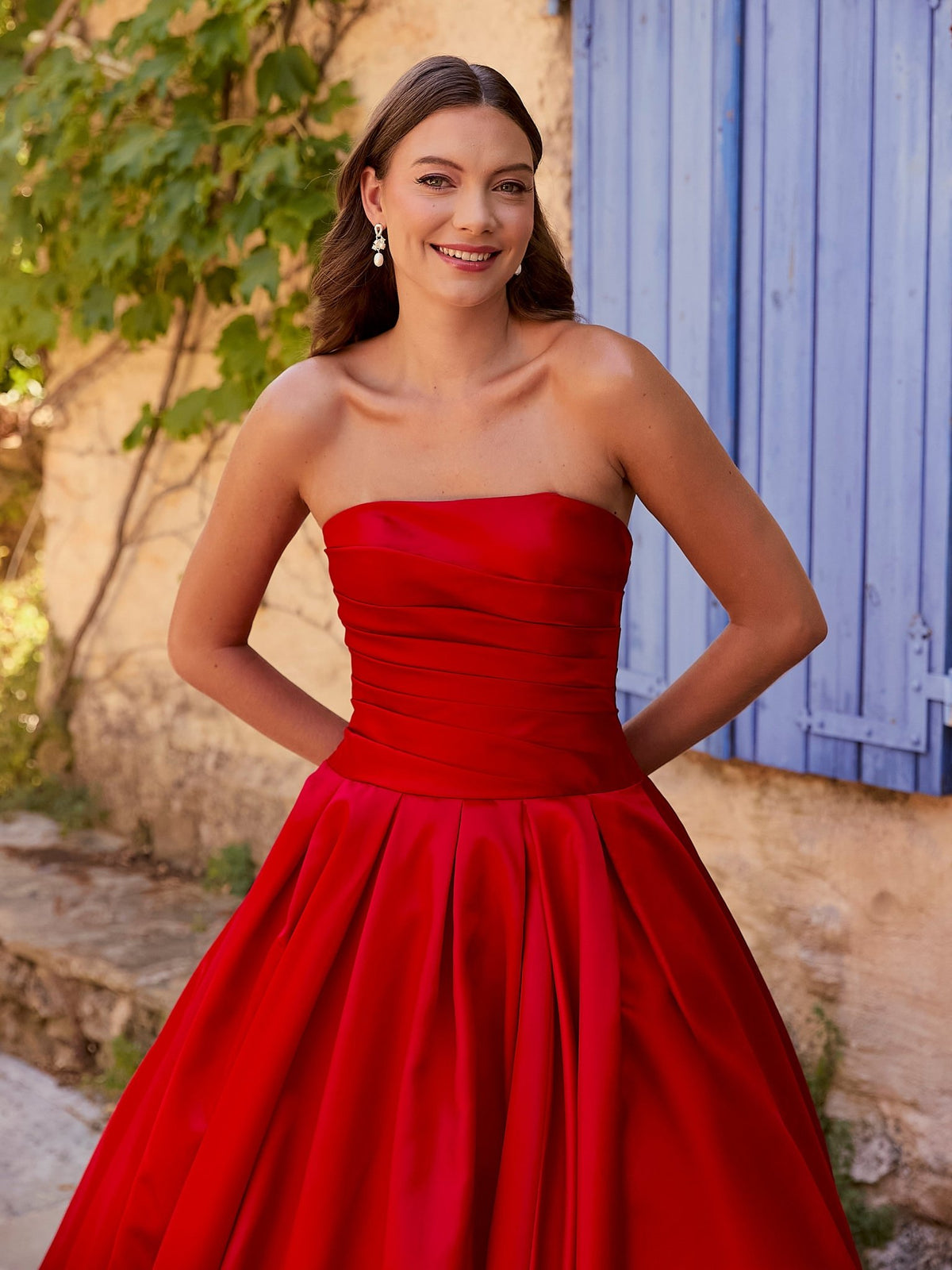 ESTHER - RUBY