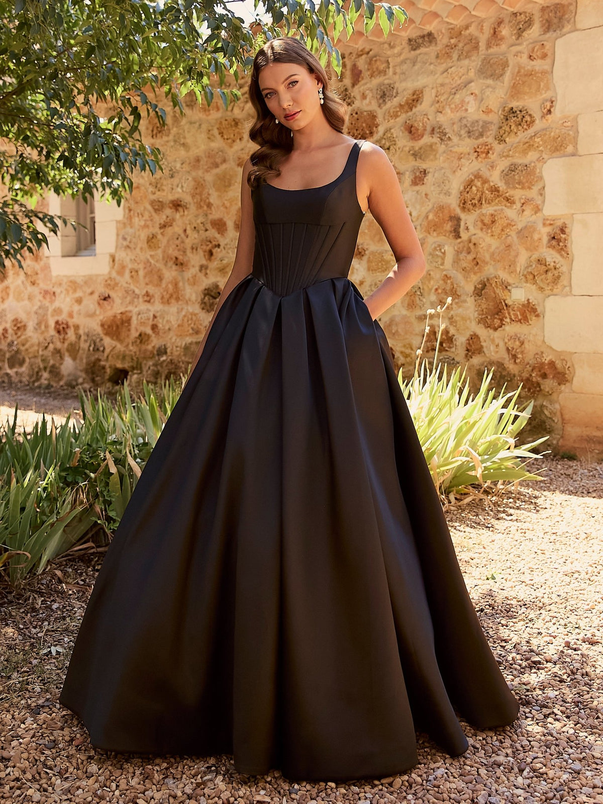 HARLOW - BLACK