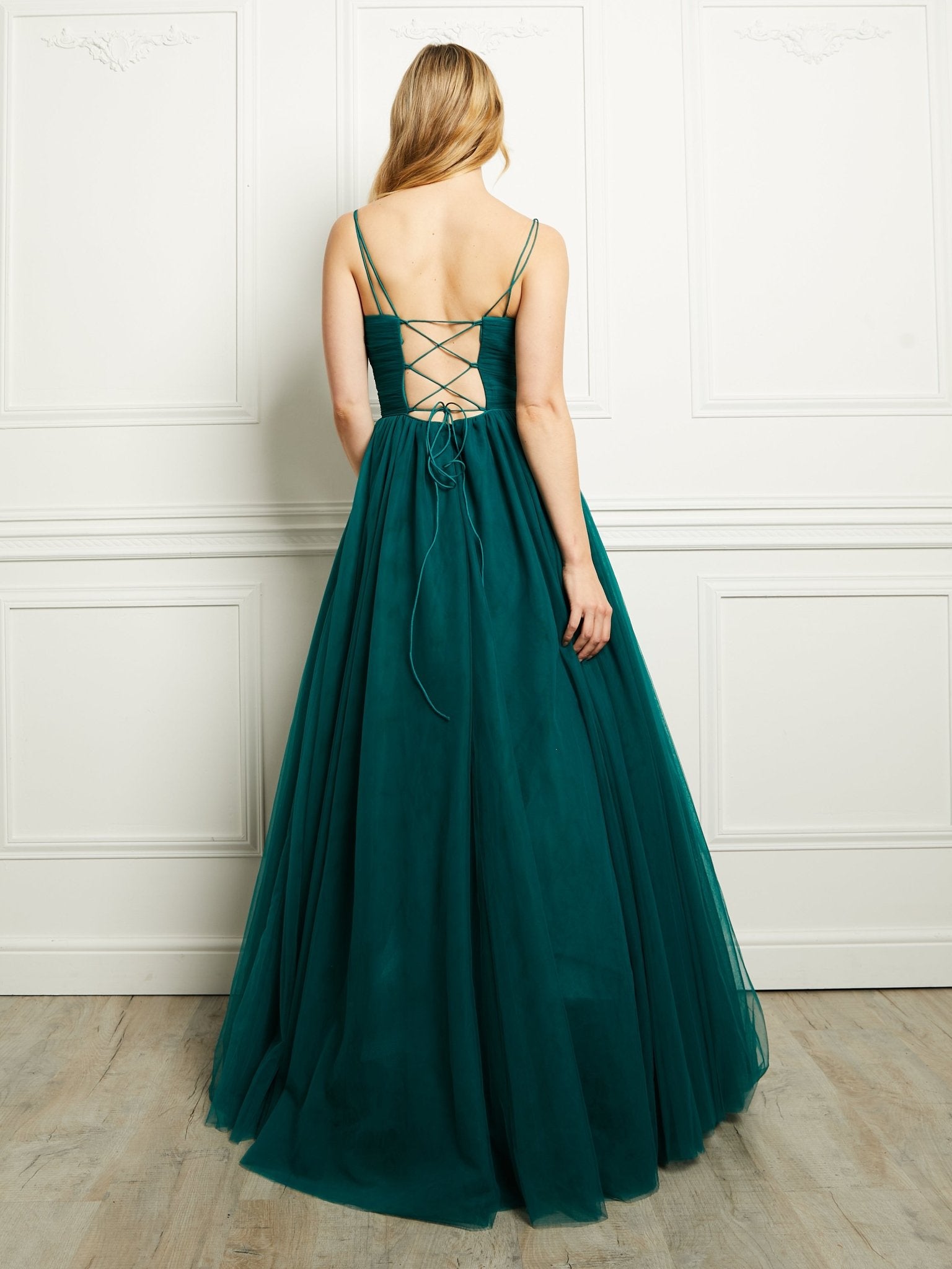Leah - Emerald