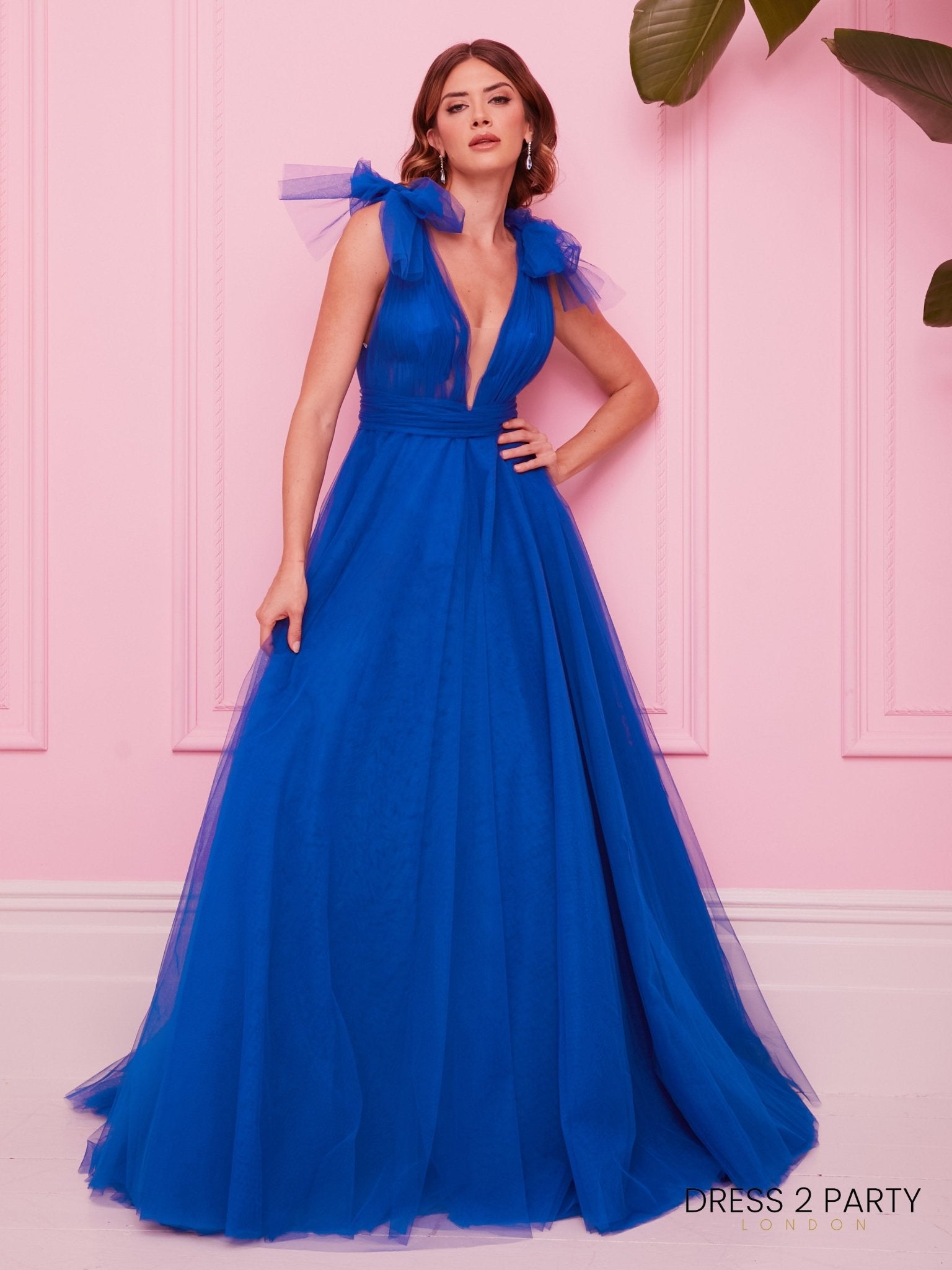 Melania - Royal - Dress 2 Party