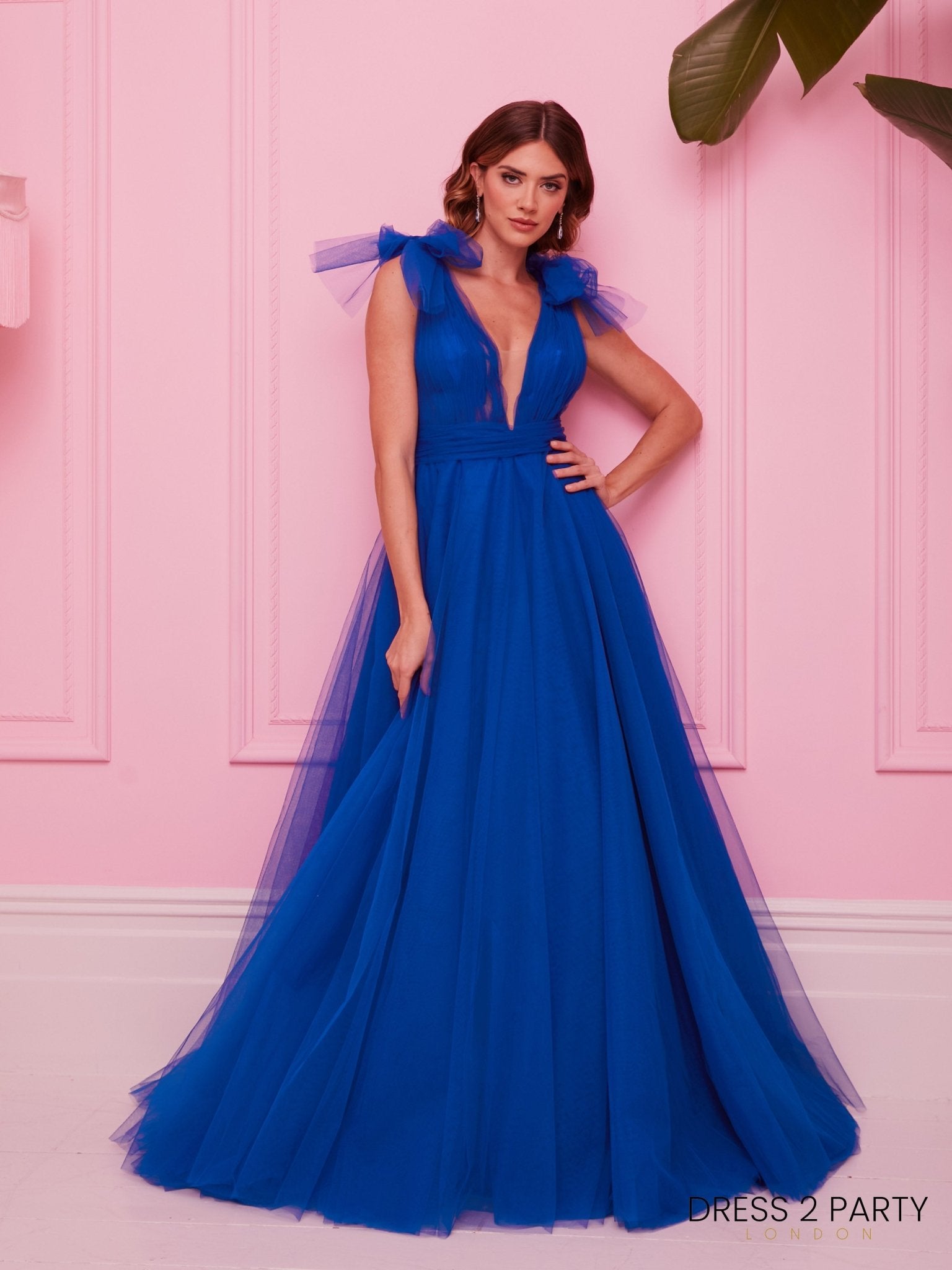 Melania - Royal - Dress 2 Party