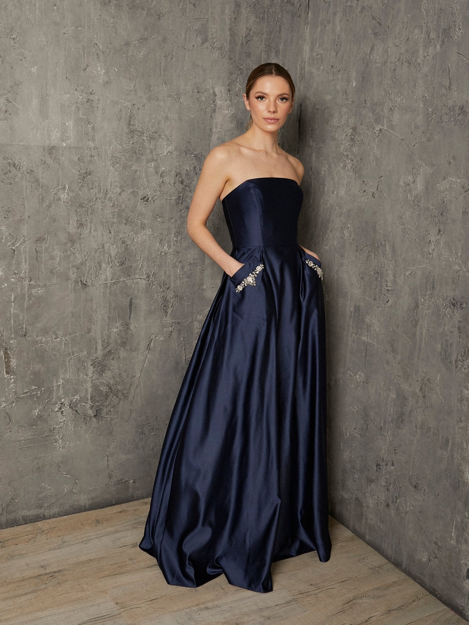 Morgan - Dress 2 Party