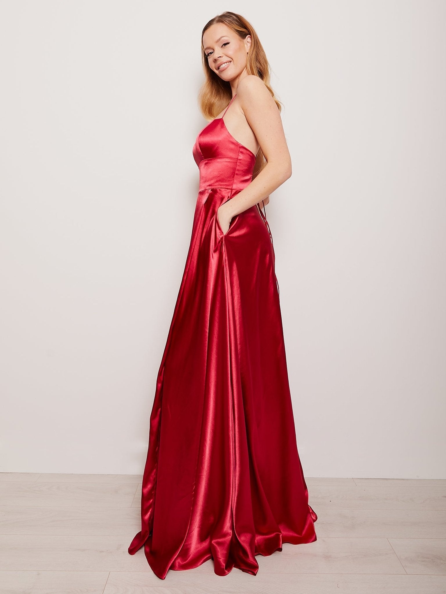 Sienna - Ruby - Dress 2 Party