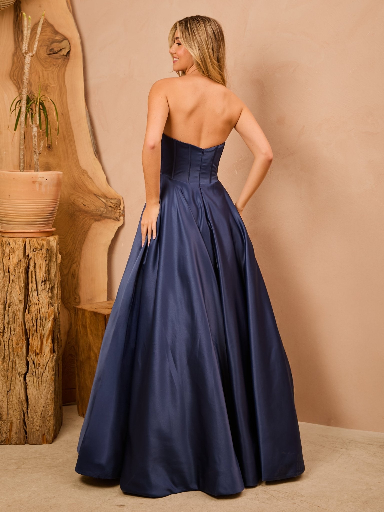 TIFFANY NAVY